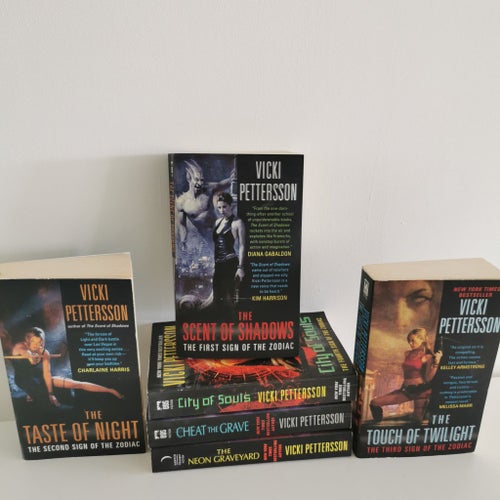 Vicki Pettersson - Sign of the Zodiac - Komplett Serie - Urban Fantasy
