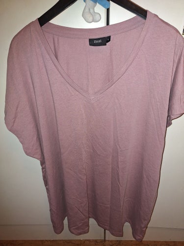 Zizzi lila t-shirt, storlek L