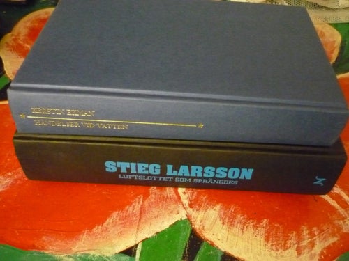 BOK, 2 STYCKEN BÖCKER, STIEG LARSSON: LUFTSLOTTET SOM SPRÄNGDES, KERSTIN EKMAN: