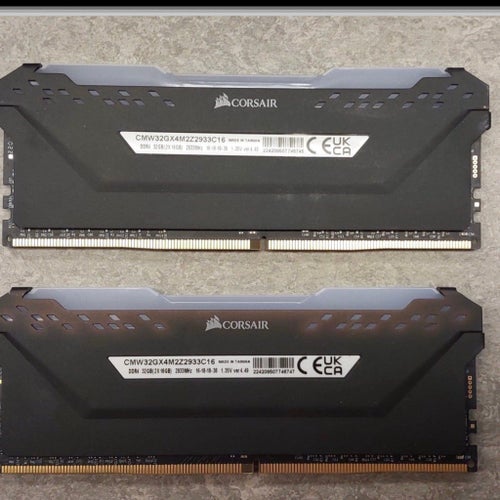 Corsair Vengeance RGB PRO DDR4 RAM 32GB (2x16GB) 2933MHz