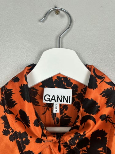 Ganni-sidenklänning