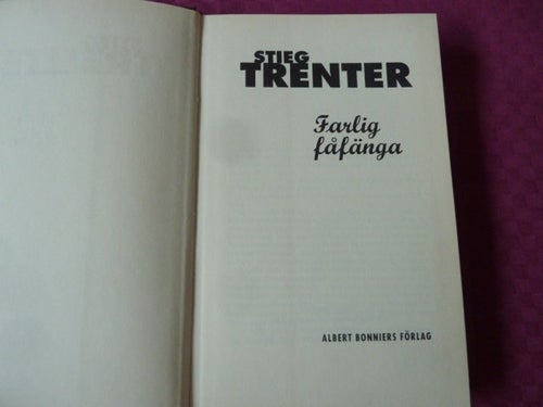 FARLIG FÅFÄNGA, S. TRENTER, 1999, BÖCKER