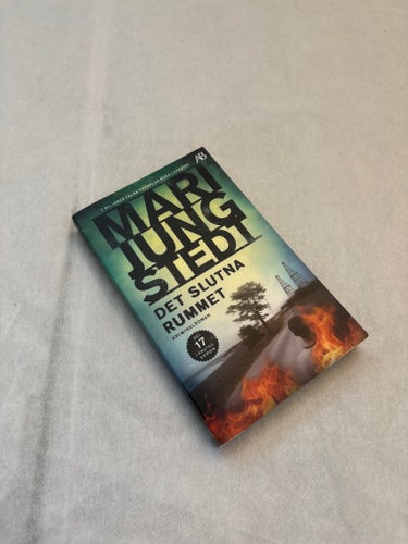 Mari Jungstedt - Det slutna rummet (2023)
