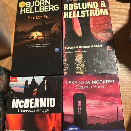 4 st ljudböcker. Deckare / Thriller