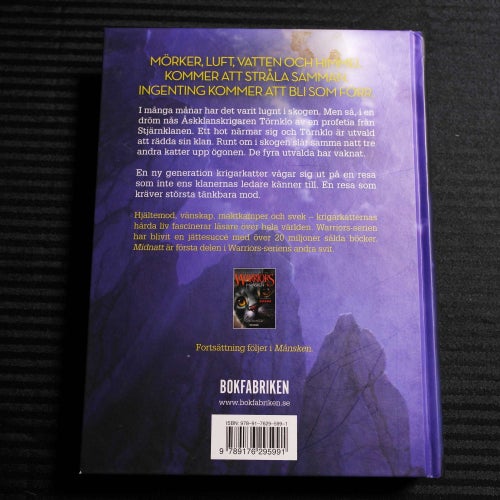 Erin Hunter - Warriors Den nya profetian 1 - Midnatt