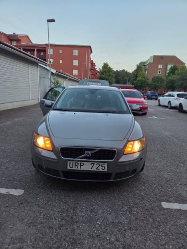 Volvo S40 2.4
