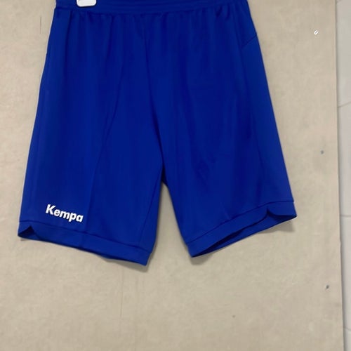Kempa blåa shorts