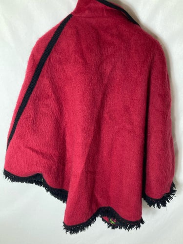 Vintage röd ponscho