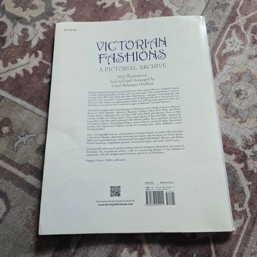 Victorian Fashions: A Pictorial Archive av Carol Belanger Grafton, 1990