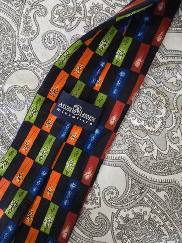 Atlas Design flerfärgad slips