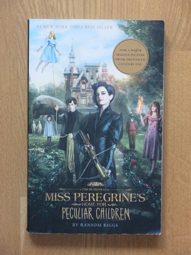 Miss Peregrine's Home for Peculiar Children av Ransom Riggs, 2011
