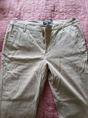 beige byxor, storlek M från lager157