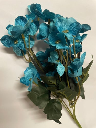 Konstgjorda blå blommor - Bukett