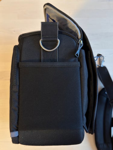 Think Tank svart disguise 30