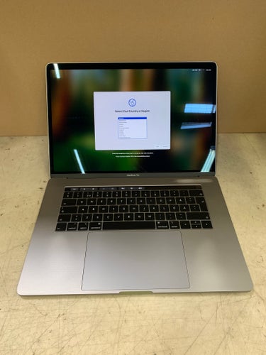 Apple MacBook Pro i7 (A1990, EMC 3215) E0165651