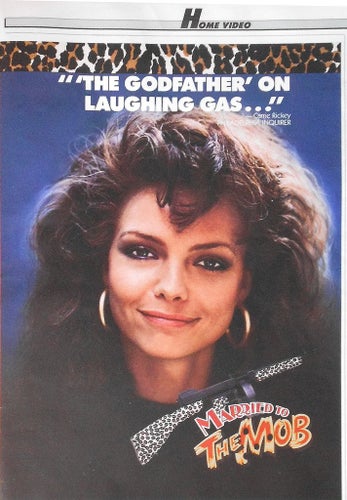 MARRIED TO THE MOB - MICHELLE PFEIFFER, TIDNINGSANNONS 1988