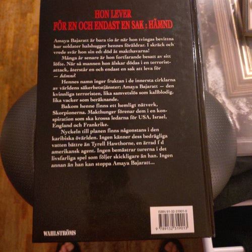 Skorpionerna av Robert Ludlum