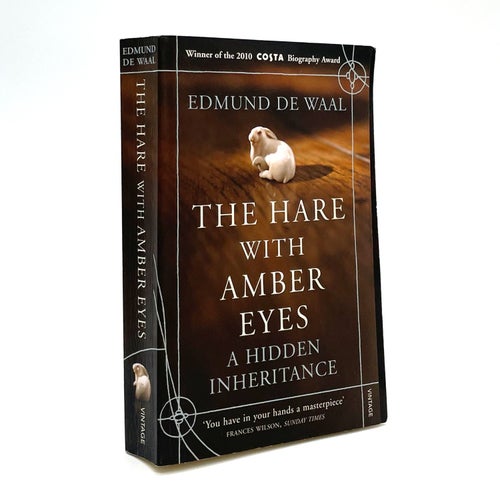 The Hare with Amber Eyes: A Hidden Inheritance av Edmund de Waal (pocket, 2011)