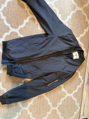 PULL&BEAR svart jacka, storlek S