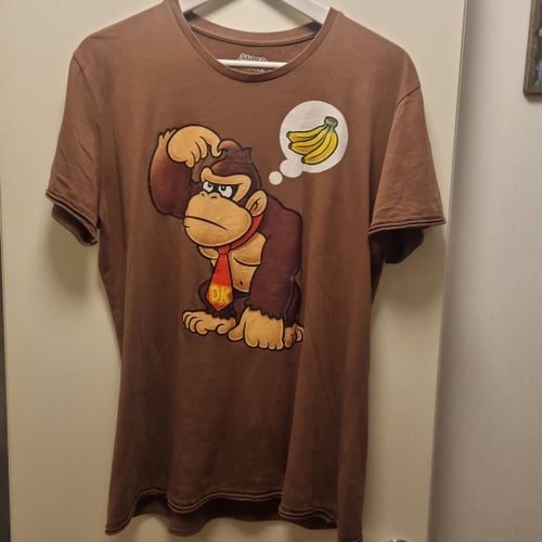 Super Mario brun t-shirt, storlek M