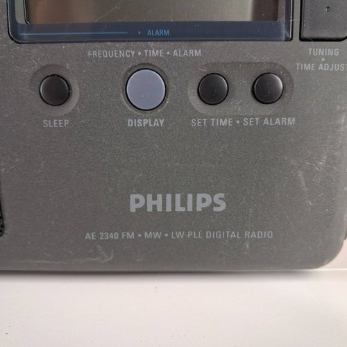 Philips AE2340 2 st Digitalradio FM MW LW PLL Klockradio Grå Radio Vintage