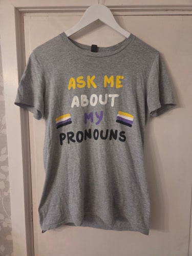 Anvil - grå t-shirt - non-binary- unisex small