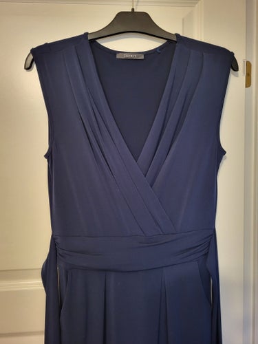 Esprit mörkblå jumpsuit, storlek S