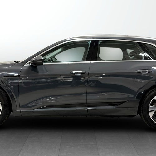 Audi Q8 50 e-tron quattro 340 HK Proline 250 KW