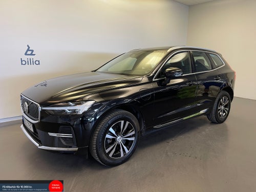 Volvo XC60 Recharge T6 Core Edition / Dragkrok / Navigation / 10.000kr i tillbeh