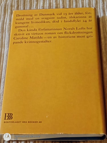 Drottning Kronan av Norah Lofts, 1971