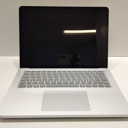 Microsoft Surface Laptop Studio 2 | i7-13800H | 32GB RAM | 1 TB SSD | Win 11 Pro