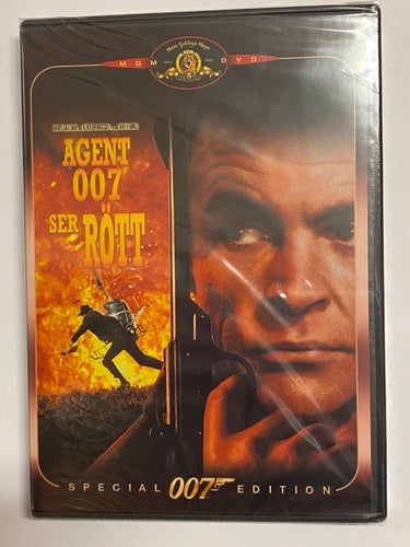 DVD Agent 007 Ser Rött James Bond Special Edition INPLASTAD