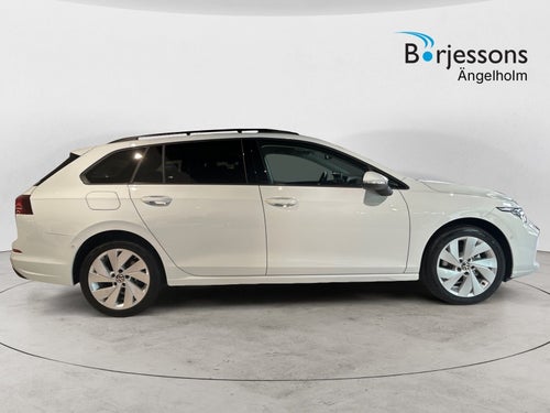 Volkswagen Golf Sportscombi Life 1,5 eTSI 150hk - Lagerbil!