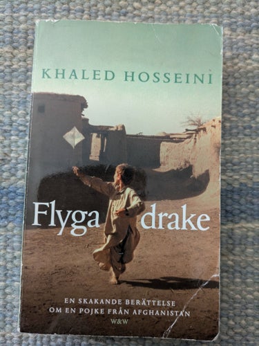 Flyga drake av Khaled Hosseini, 2003