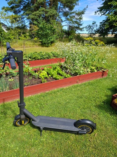 E- Wheels Elsparkcykel