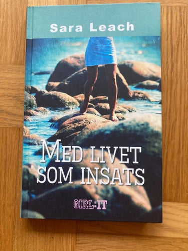 Bok Med livet som insats