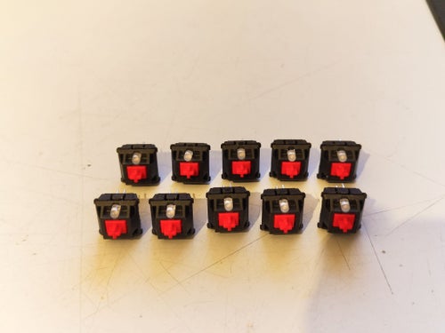 10 st Cherry MX Red + Röd LED