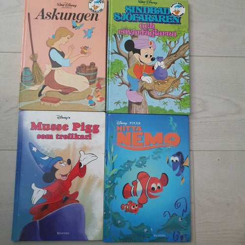 4 böcker av Walt Disney
