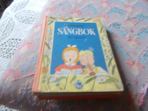 EN INBUNDEN WEINERS SÅNGBOK FÖR SKOLAN