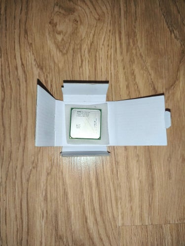 AMD Sempron 3200+ 1.8GHz CPU SDA3200IAA2CW Socket AM2 Processor Otestad