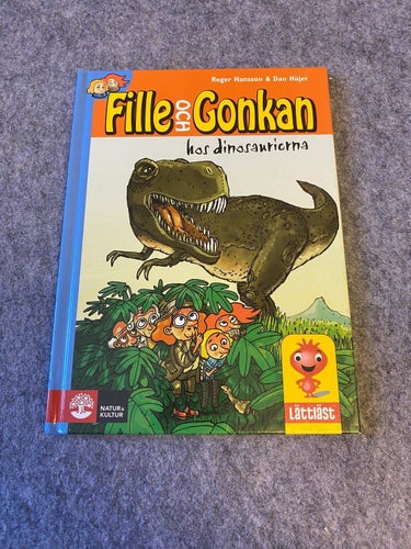 Roger Hansson / Dan Höjer - Fille och Gronken hos dinosaurierna - lätt att läsa