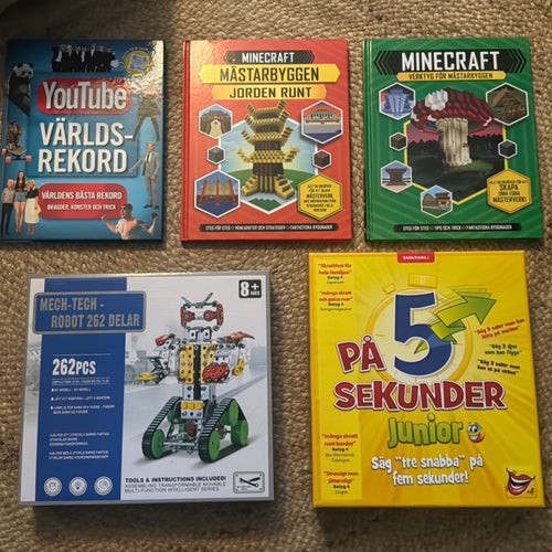 Spel och böcker ••FRI FRAKT!!••HELT NYTT!!••