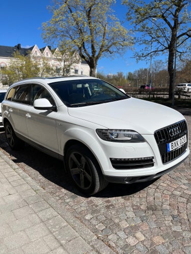 Audi Q7 3.0 TFSI quattro – Svensksåld – 2014 – 12 000 mil – Välskött familjebil