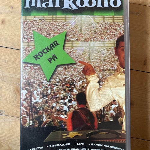 Ny oöppnad Markoolio Rockar På - Sommaren 2002