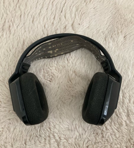 Logitech G733 Trådlösa Gaming Hörlurar
