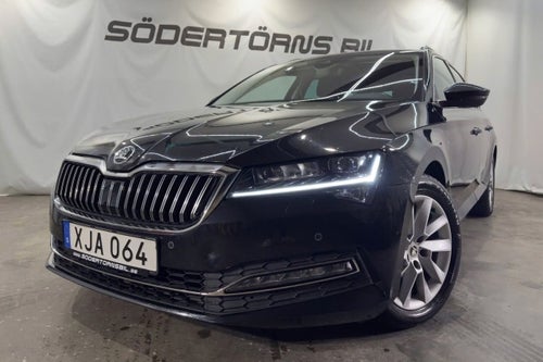 Škoda Superb Kombi 2.0 TDI 4x4 BUSINESS COCKPIT VÄRMARE DRAG MOMSBIL