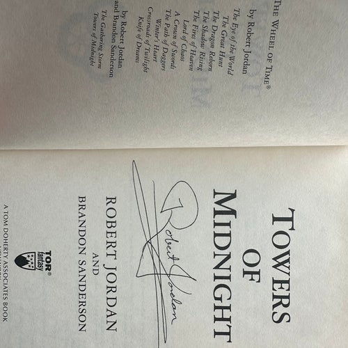 Towers of Midnight av Robert Jordan och Brandon Sanderson, 2010