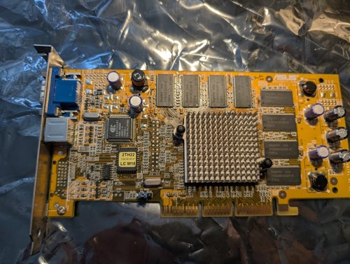 Asus V8200T2 Pure NVIDIA GeForce3 Ti 200 AGP 4x