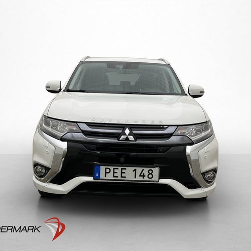 Mitsubishi Outlander PHEV AWD 203hk B-Kamera Drag Bluetooth