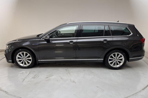 VW Passat 1.4 GTE Sportscombi (218hk)